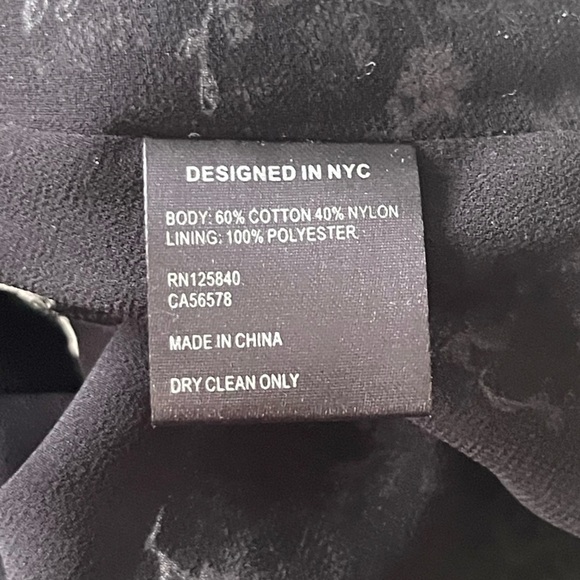 INTERMIX Amira Embroidered Blouse Lace Longsleeve High Turtle Neck Small P - Picture 8 of 8